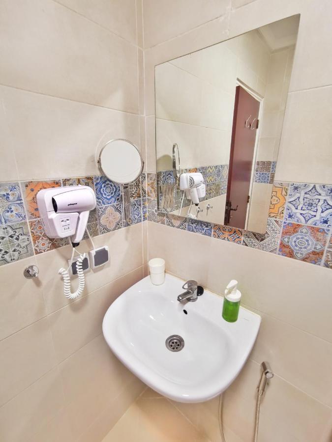 Reta-Inn Martil Beach المظهر الخارجي الصورة